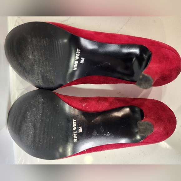 Nine West Round Toe Heels SIZE 8 - Picture 5 of 5